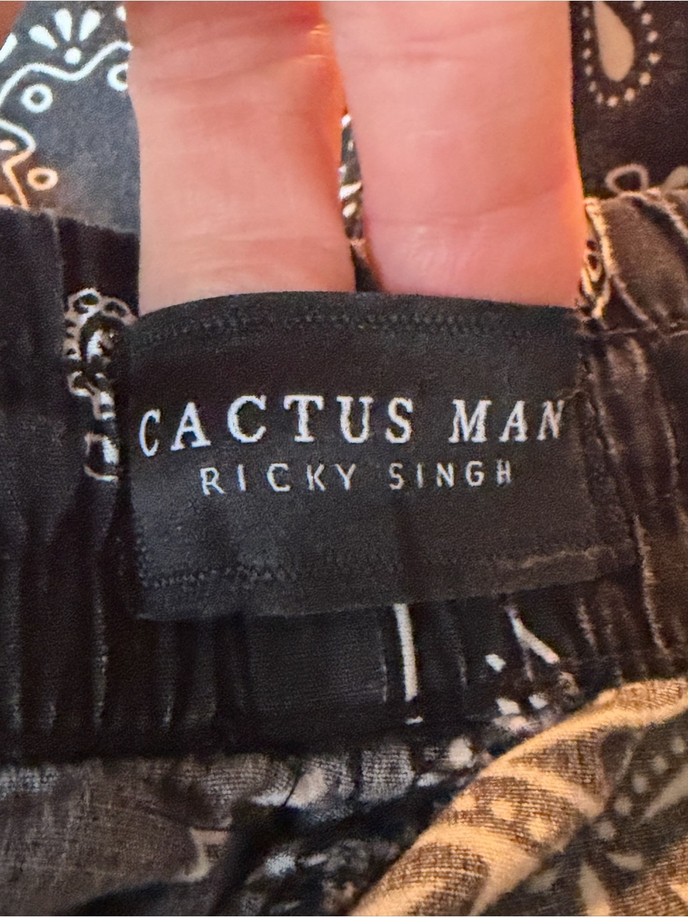 Cactus Man(Ricky Singh) men’s Black Bandana Print Swim Trunks size Med - Picture 4 of 5